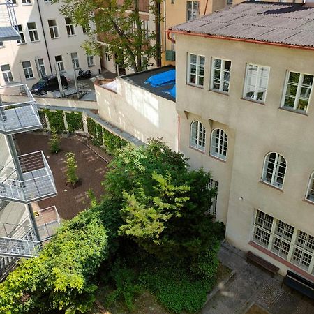 Cosmopolitan Central Prague Apartment Exterior foto